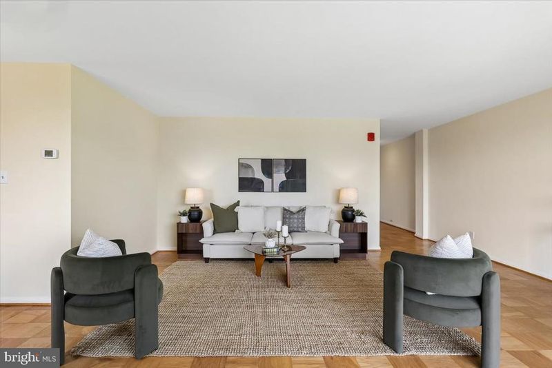 4977 Battery Ln #1-902, Bethesda, MD 20814