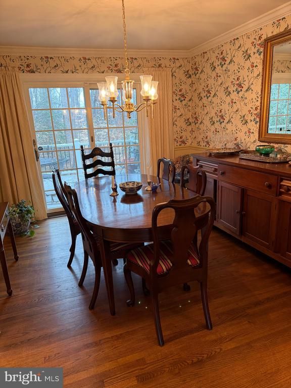 6110 Harmon Pl, Springfield, VA 22152