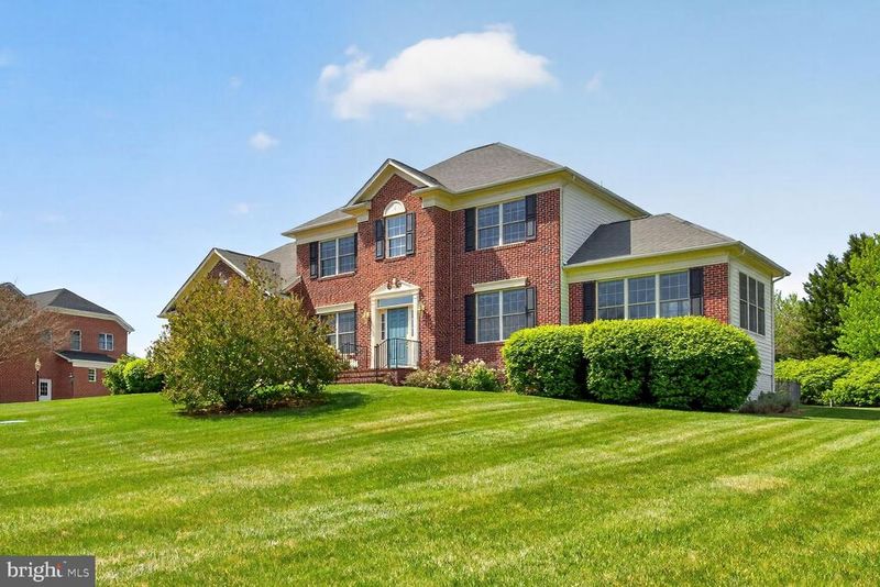 3104 Days Ct, Ijamsville, MD 21754