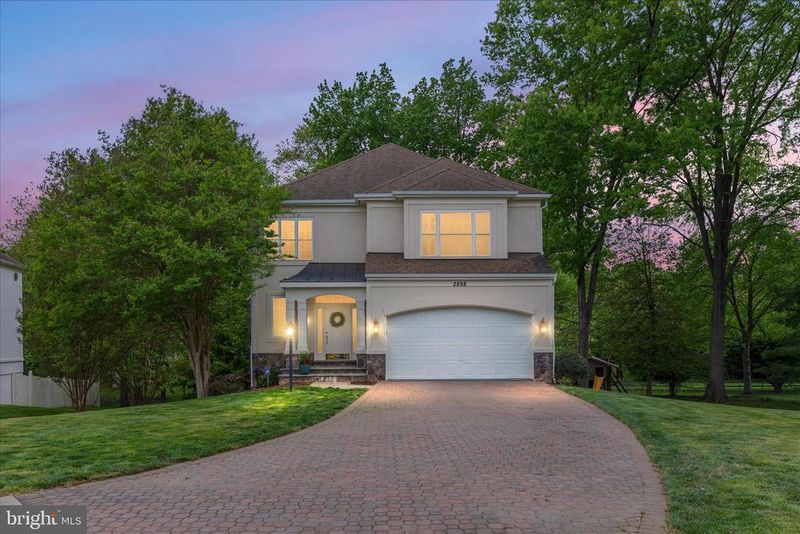 2898 Gretna Pl, Vienna, VA 22181