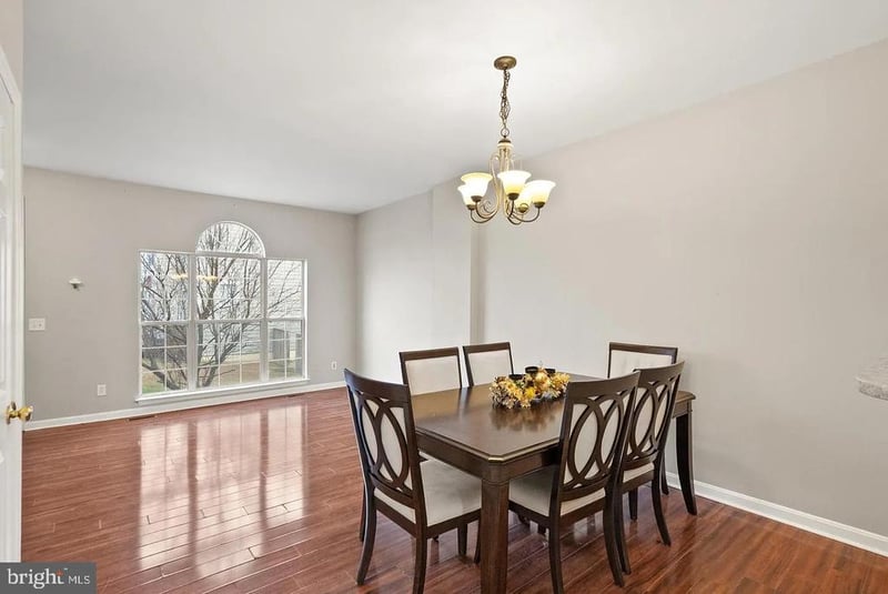 16787 Brandy Moor Loop, Woodbridge, VA 22191