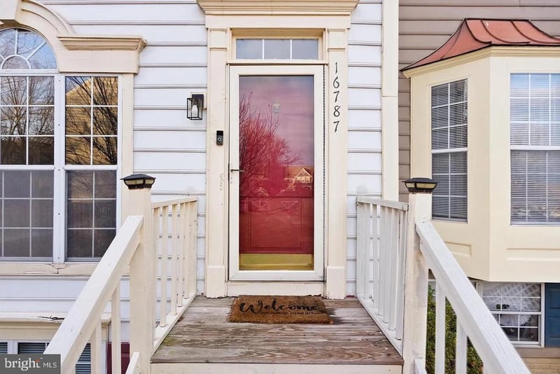 16787 Brandy Moor Loop, Woodbridge, VA 22191