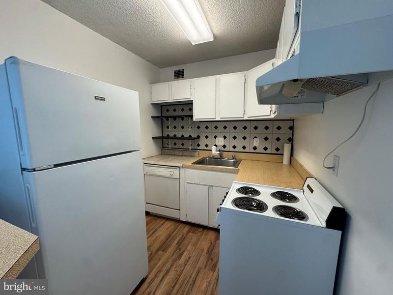 2059 Huntington Ave #702, Alexandria, VA 22303