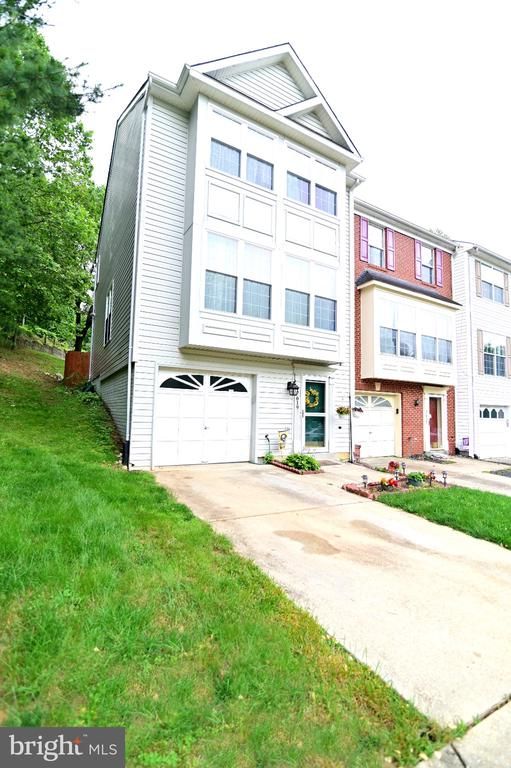 7619 Covent Gardens Ct, Landover, MD 20785
