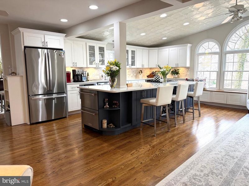 2224 Abbotsford Dr, Vienna, VA 22181