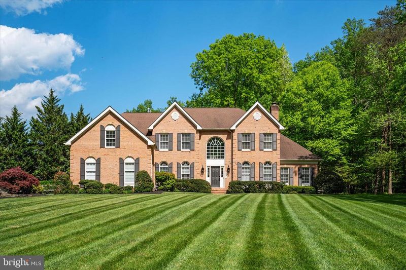 2071 Haverford Dr, Crownsville, MD 21032