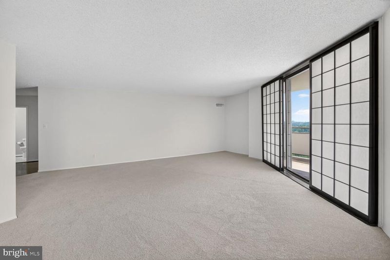 5225 Pooks Hill Rd #1301N, Bethesda, MD 20814