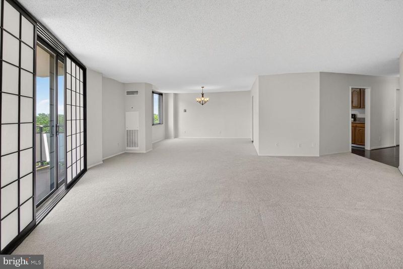 5225 Pooks Hill Rd #1301N, Bethesda, MD 20814