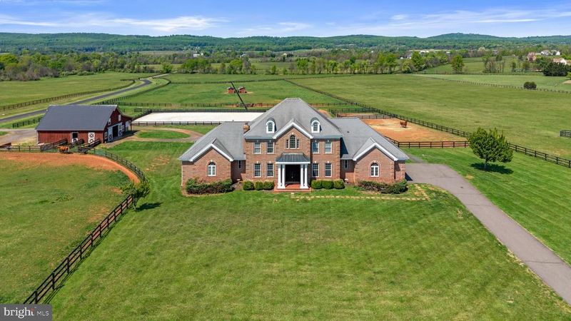 15145 Lees Crossing Ln, Leesburg, VA 20176