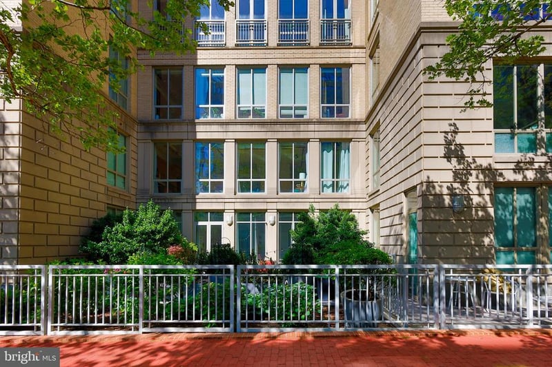 301 Massachusetts Ave NW #204, Washington, DC 20001