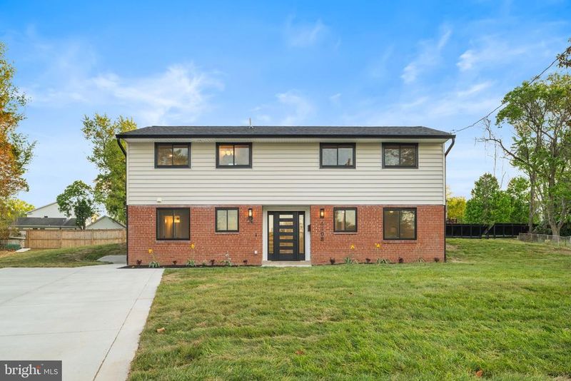 4108 Dakota Ct, Alexandria, VA 22312