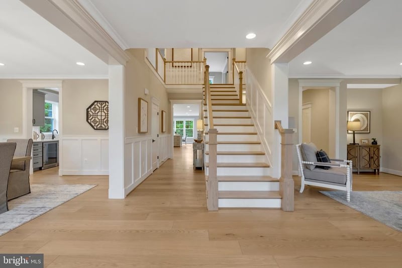 7211 Barnett Rd, Bethesda, MD 20817