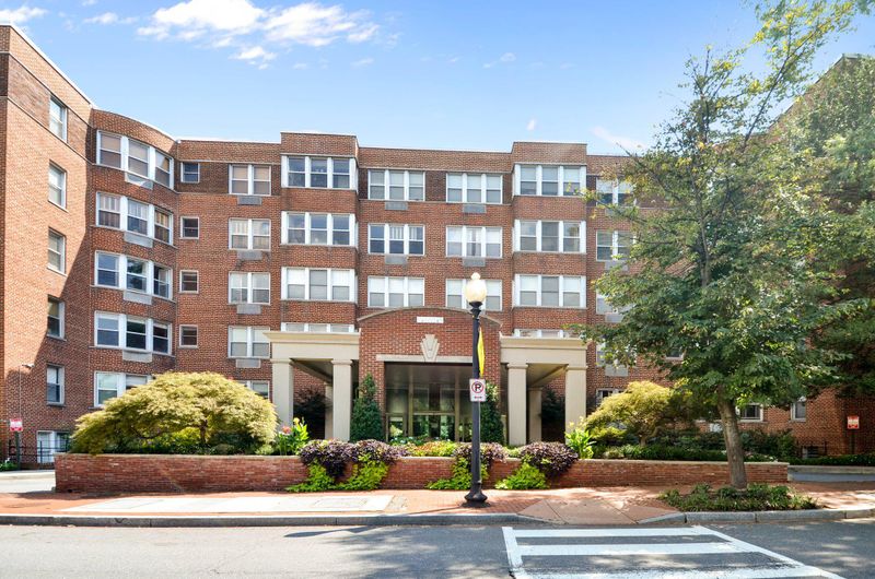 2500 Q St NW #529, Washington, DC 20007