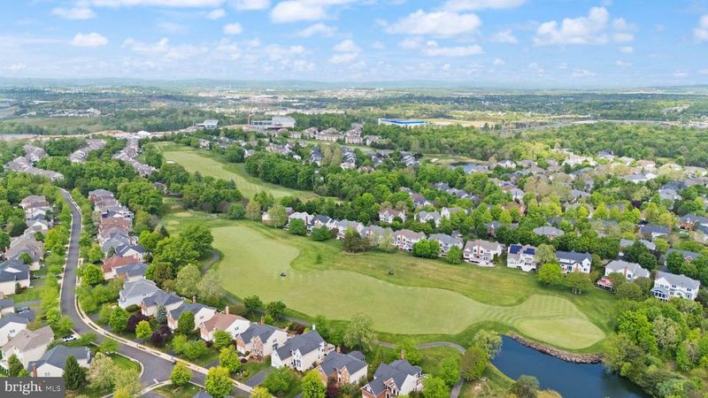 43387 La Belle Pl, Ashburn, VA 20147