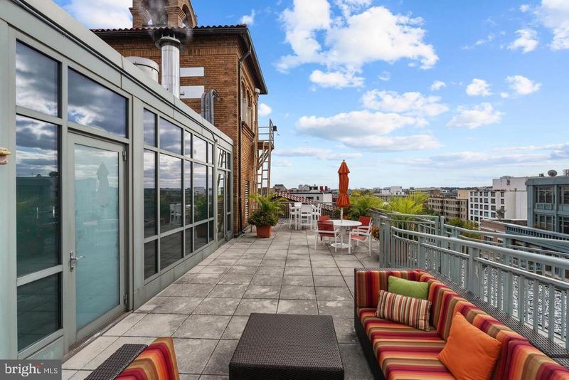 2425 L St NW #239, Washington, DC 20037