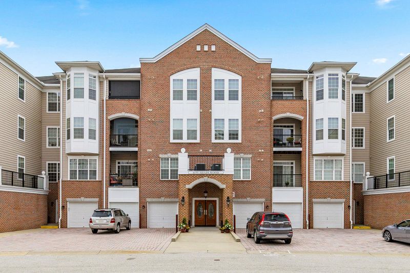 6155 Shadywood Rd #406, Elkridge, MD 21075