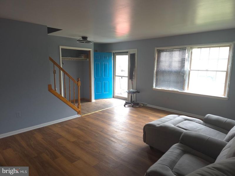 12 2nd Ave, Brooklyn, MD 21225