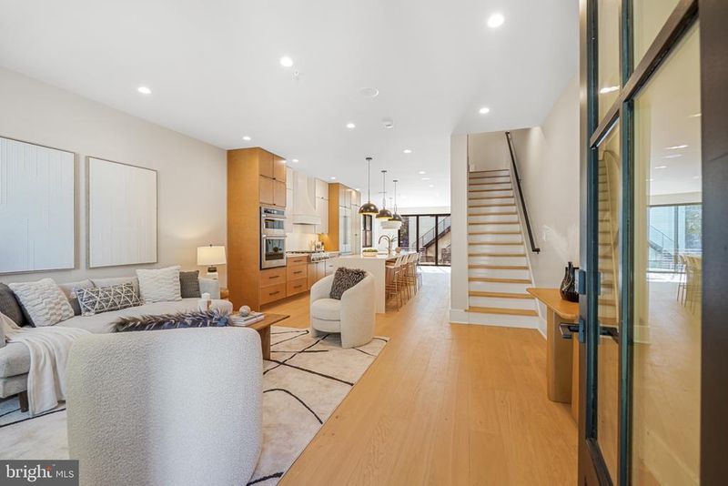 4414 Harrison St NW, Washington, DC 20015
