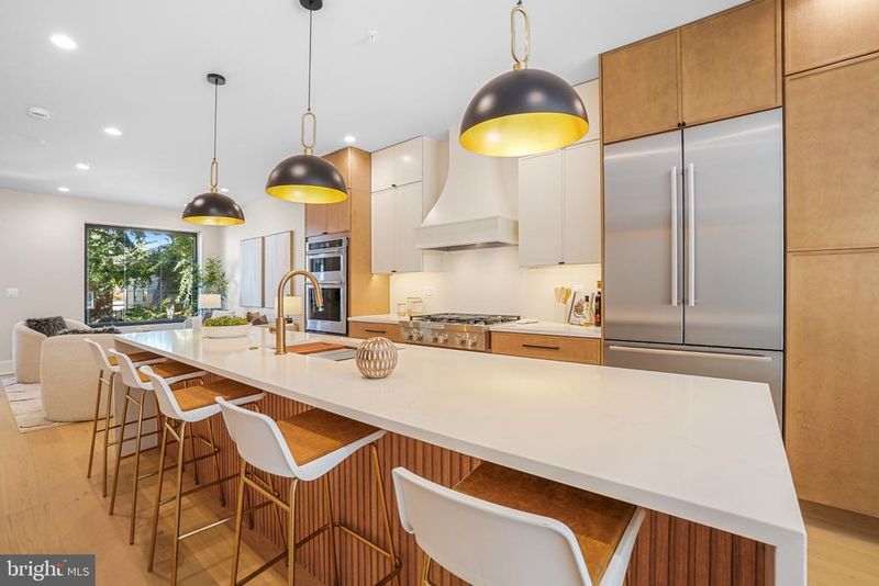 4414 Harrison St NW, Washington, DC 20015
