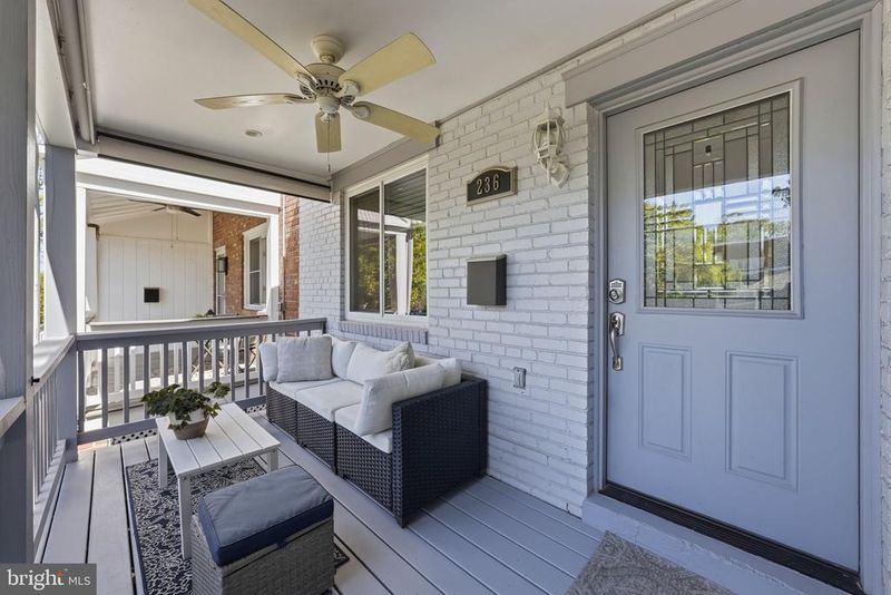 236 Wesmond Dr, Alexandria, VA 22305