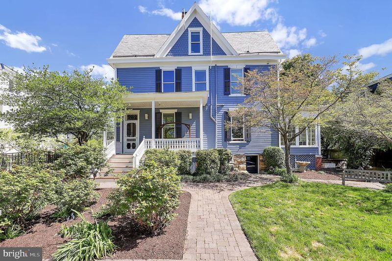 216 E Main St, Middletown, MD 21769