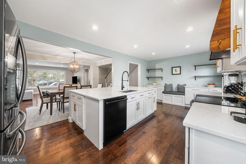 5025 Domain Pl #26, Alexandria, VA 22311