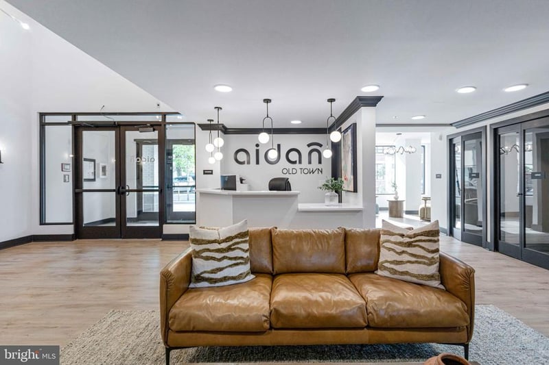 701 N Henry St #204, Alexandria, VA 22314