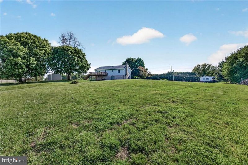 4715 Green Valley Rd, Monrovia, MD 21770