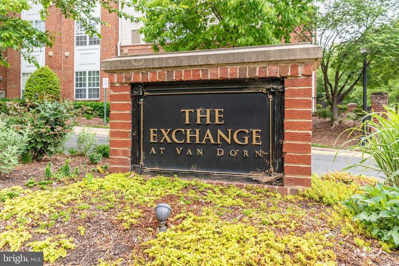4850 Eisenhower Ave #115, Alexandria, VA 22304