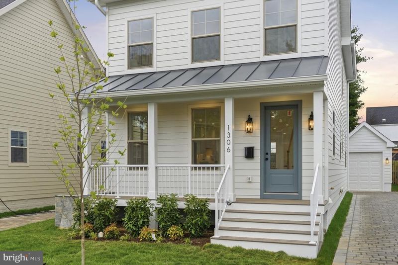 1306 S Poe St, Arlington, VA 22204