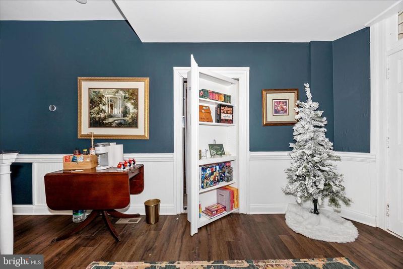 3823 Roundtree Rd, Jefferson, MD 21755