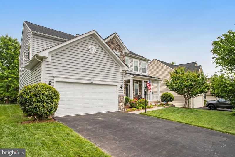 16315 Boatswain Cir, Woodbridge, VA 22191
