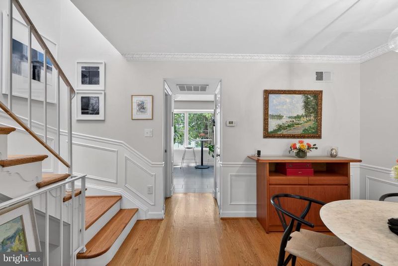 4625 Macarthur Blvd NW #B, Washington, DC 20007