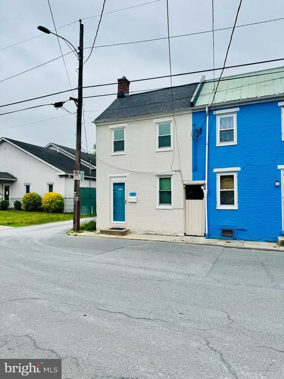 25 Degrange St, Frederick, MD 21701