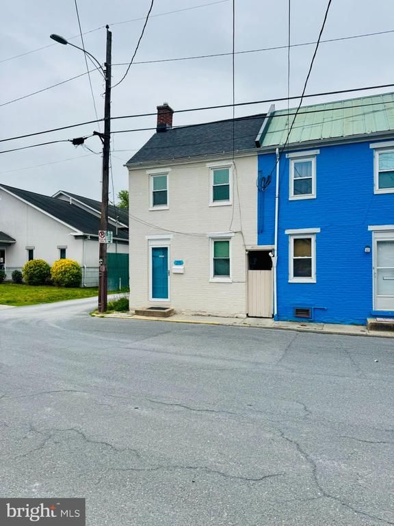 25 Degrange St, Frederick, MD 21701