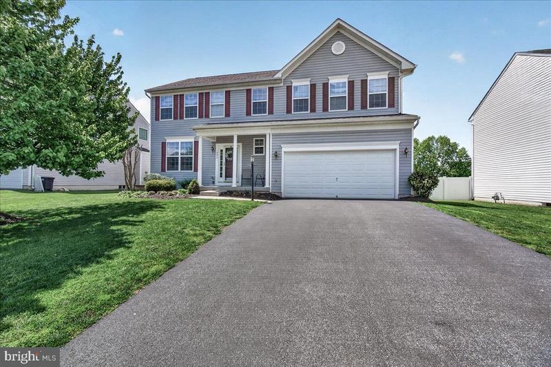 205 Solar Dr, Walkersville, MD 21793