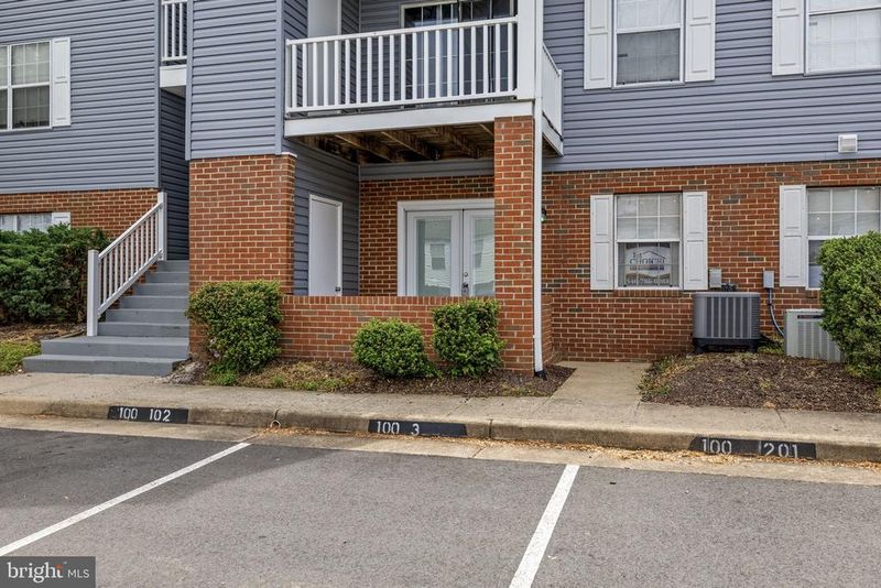 100 Picadilly Ln #3, Stafford, VA 22556