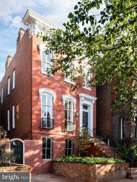 3129 N St NW, Washington, DC 20007