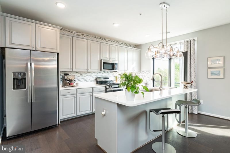 1414 Ribbon Limestone Ter SE, Leesburg, VA 20175