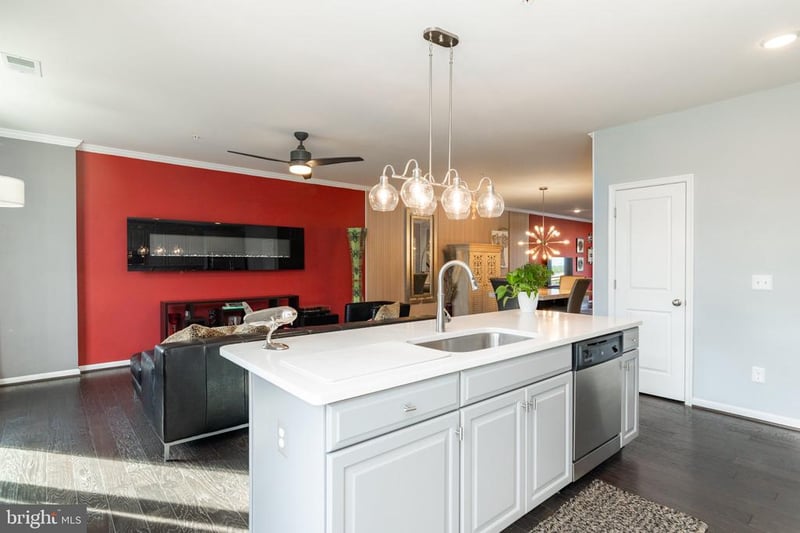 1414 Ribbon Limestone Ter SE, Leesburg, VA 20175
