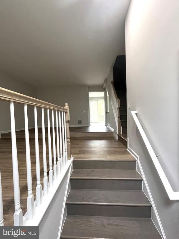 5106 Observation Way, Alexandria, VA 22312