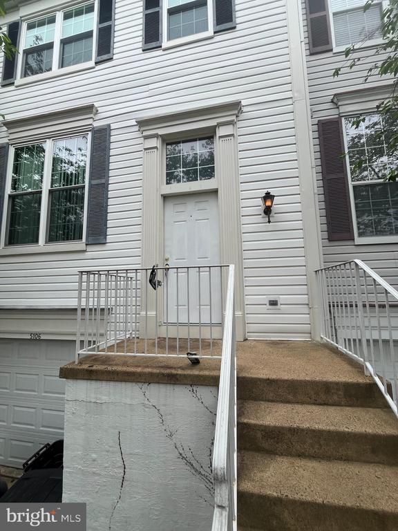 5106 Observation Way, Alexandria, VA 22312