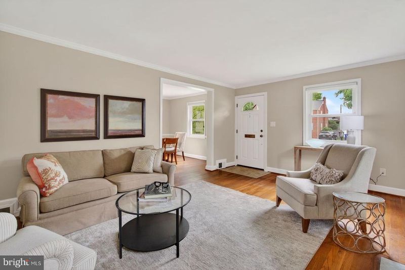 2101 N Kenilworth St, Arlington, VA 22205