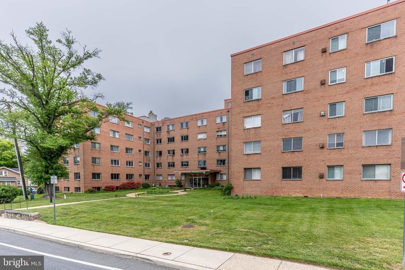 614 Sligo Ave #T-1, Silver Spring, MD 20910