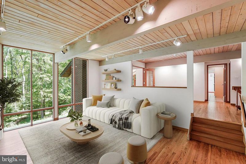 8620 Polk St, Mclean, VA 22102