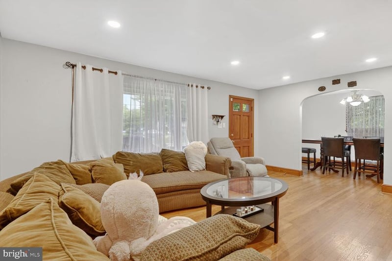 7021 E Chesapeake St, Hyattsville, MD 20785