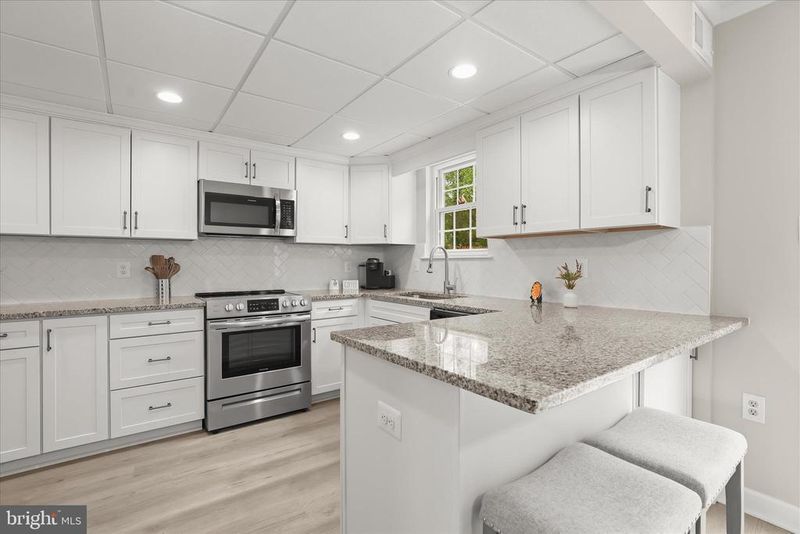 792 Match Point Dr, Arnold, MD 21012