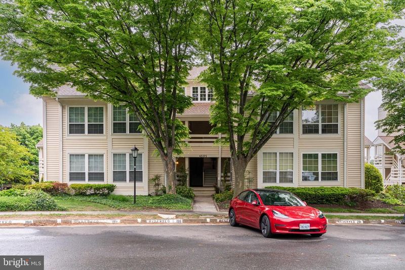 4505 Hazeltine Ct #D, Alexandria, VA 22312
