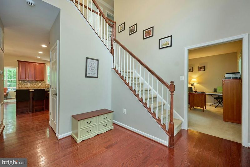 275 Cropp Rd, Fredericksburg, VA 22406