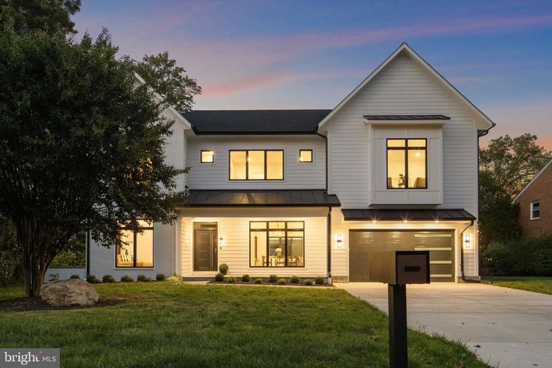6411 Crane Ter, Bethesda, MD 20817